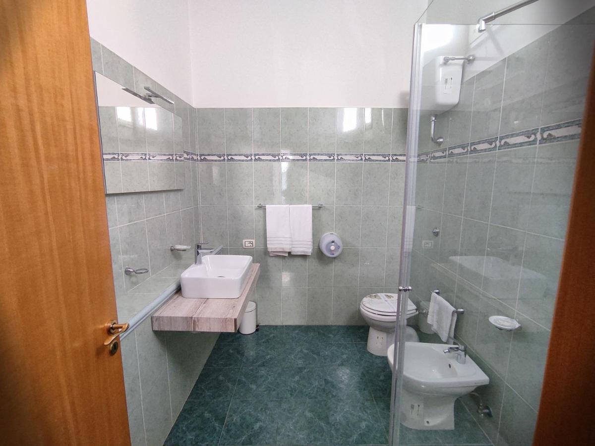 يوتْسْوولْ B&B Darsena المظهر الخارجي الصورة