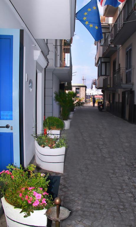 يوتْسْوولْ B&B Darsena المظهر الخارجي الصورة